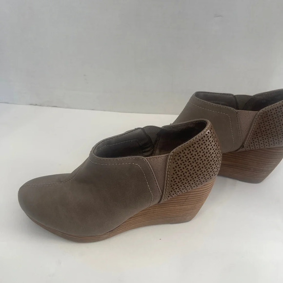 Dr. Scholl's Taupe Ankle Booties - Picture 5 of 8
